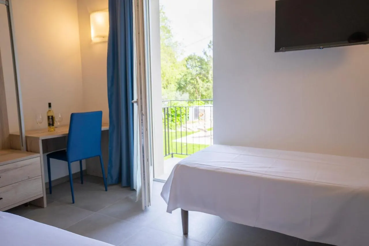 Hotel Ripassoqui Custoza 0*,  Itálie